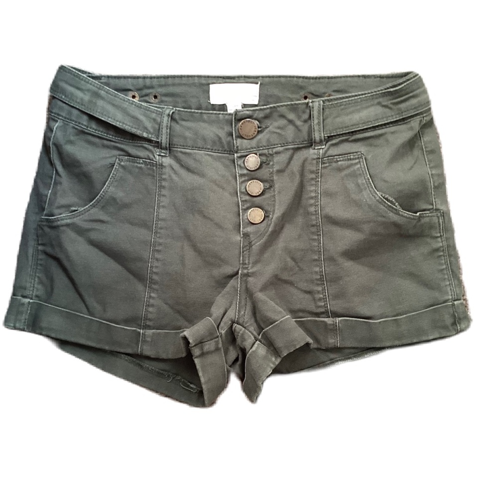 Jolt button fly shorts. 7/28